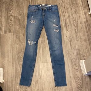 Hollister Low Rise Super Skinny Jeans